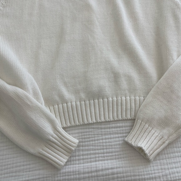 Brandy Melville rare white cardigan - Picture 4 of 4